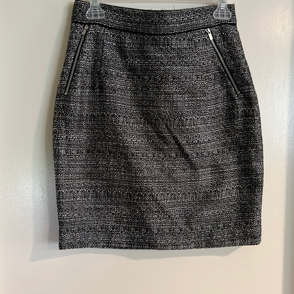 Women’s skirt, size 8, H&M